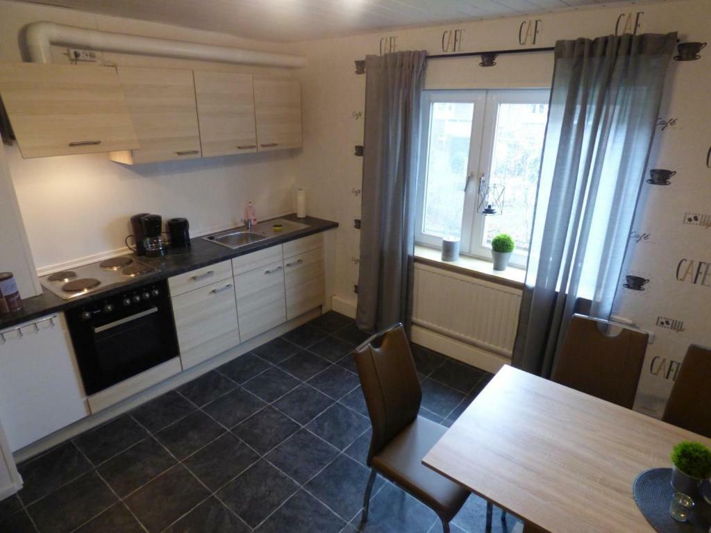 Apartmenthaus Geniusbank El Wilhelmshaven Bagian luar foto